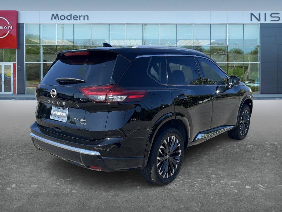 Used 2026 Super Black Nissan Platinum image 5