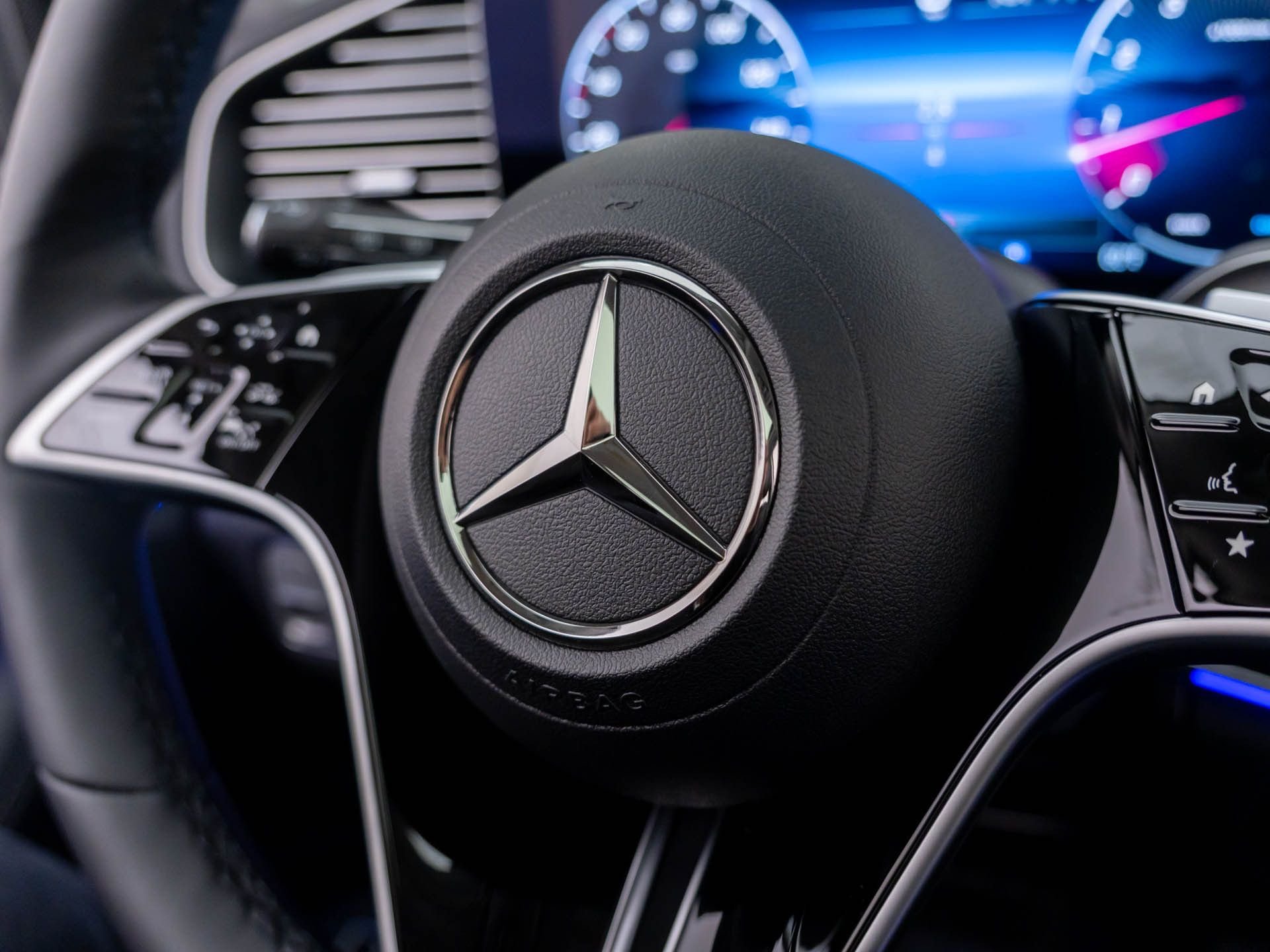 New 2026 Black Mercedes-Benz GLE 350 image 25