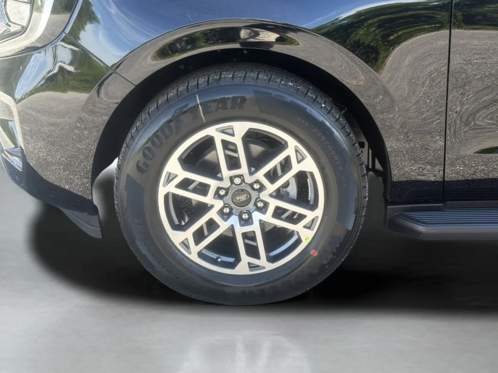 New 2026 Agate Black Metallic Ford Active image 66