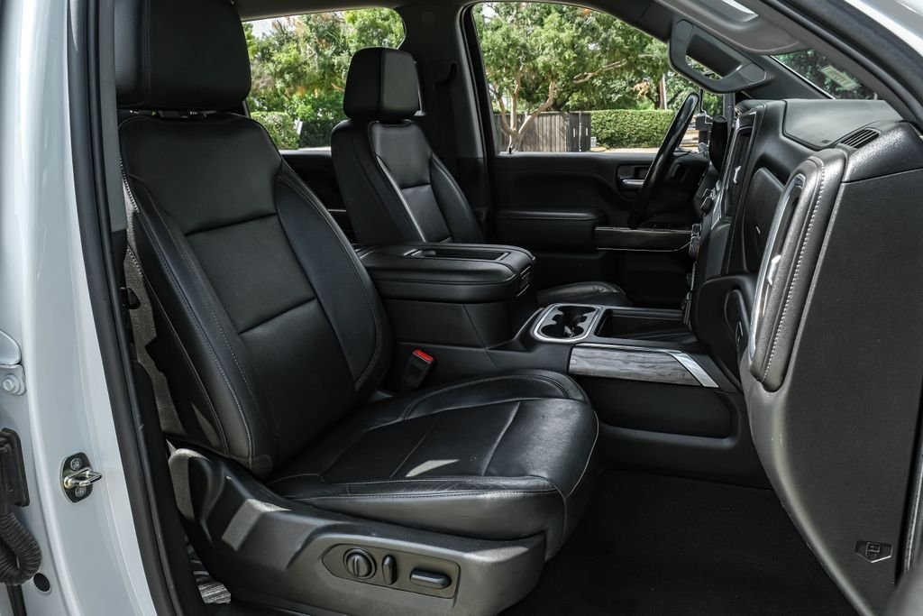 Used 2020 White Chevrolet LTZ image 39