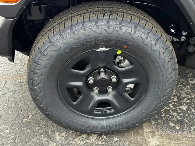 New 2026 Black Clear-Coat Exterior Paint Jeep Sport image 10