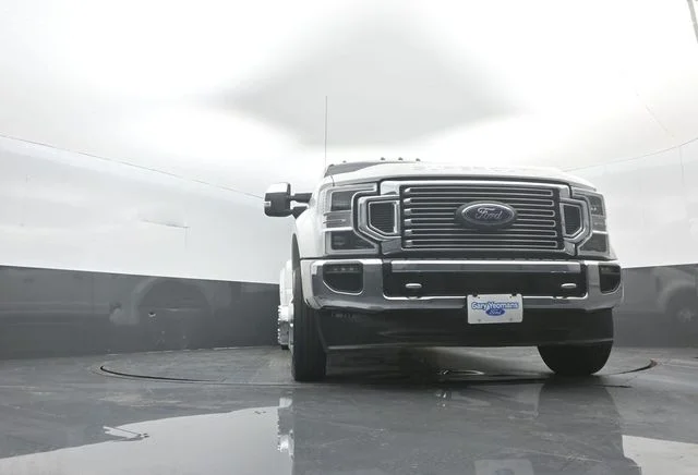 Certified Used 2020 White Metallic Ford Lariat image 35