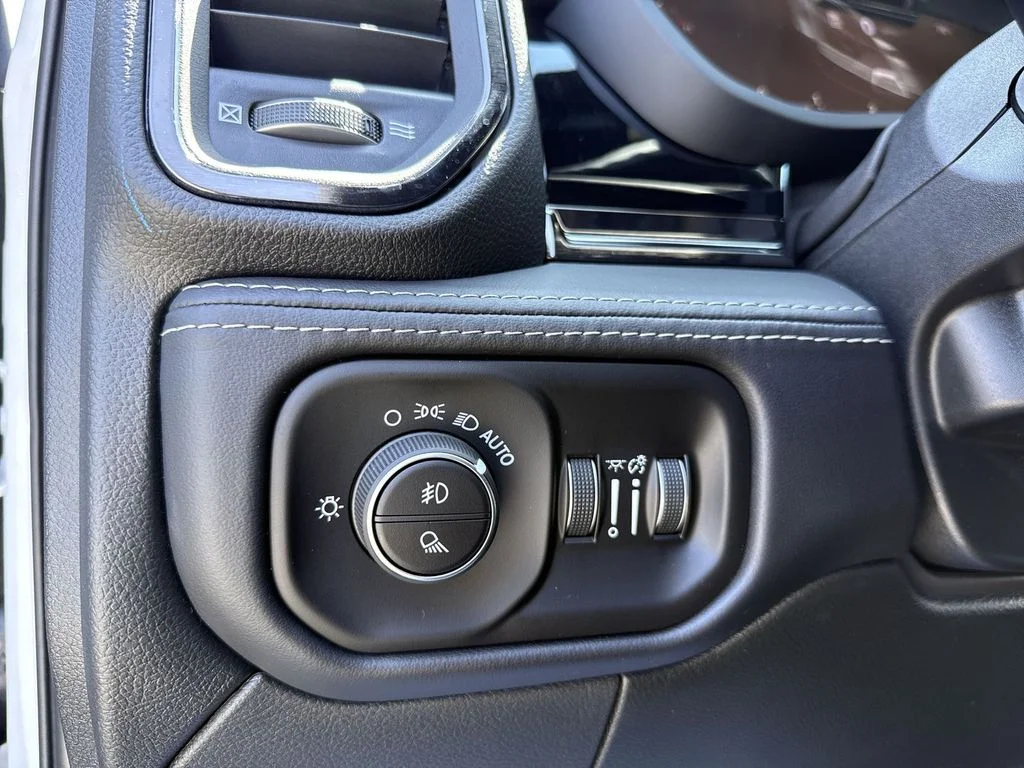 2026 RAM 2500 Limited - Photo 33
