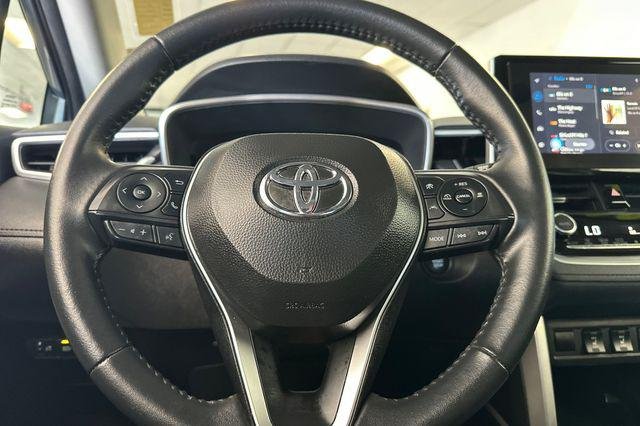 Certified Used 2025 CELESTITE GRAY ME. Toyota  image 28
