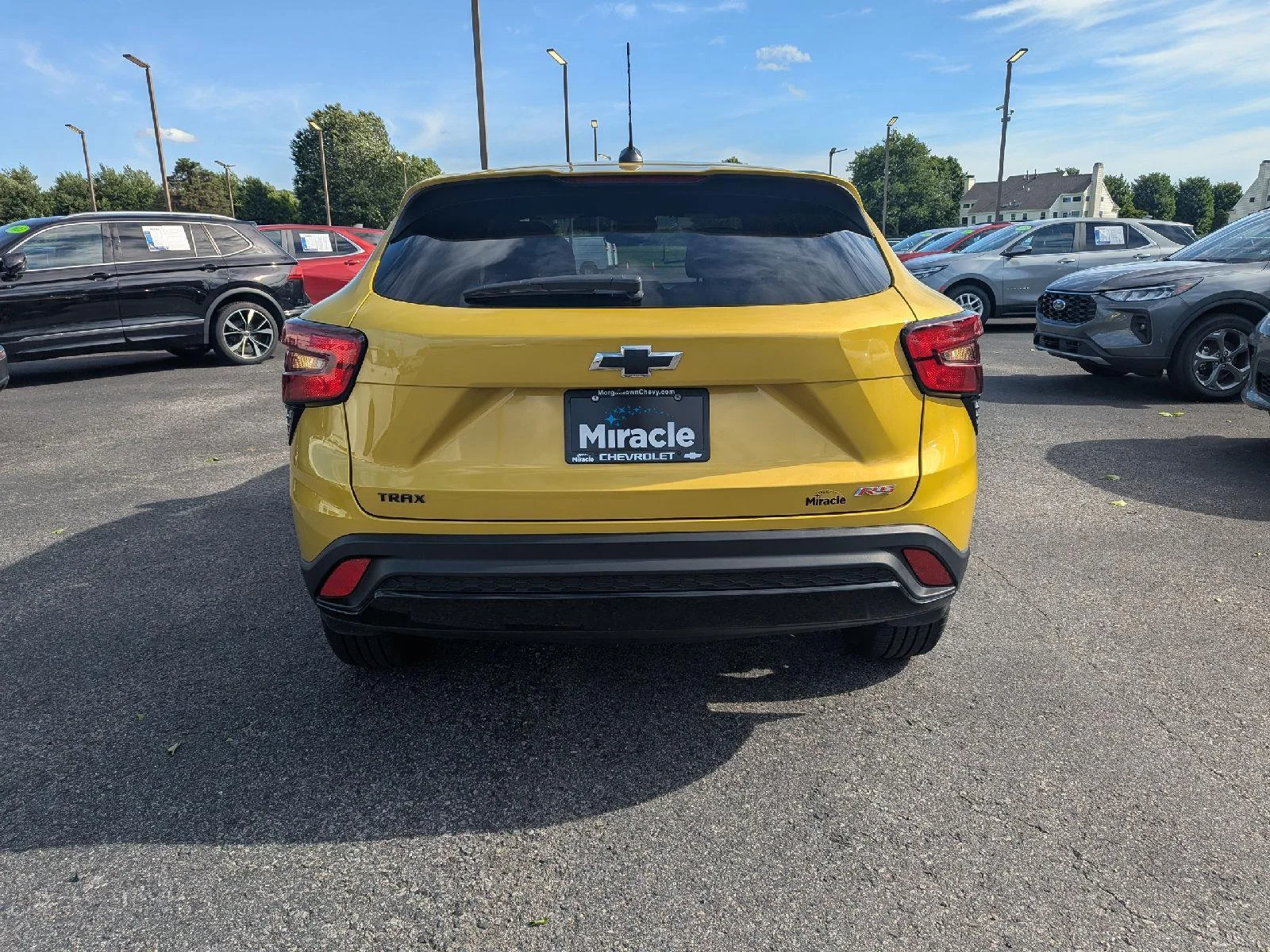 Used 2024 Nitro Yellow Metallic Chevrolet 1RS image 7
