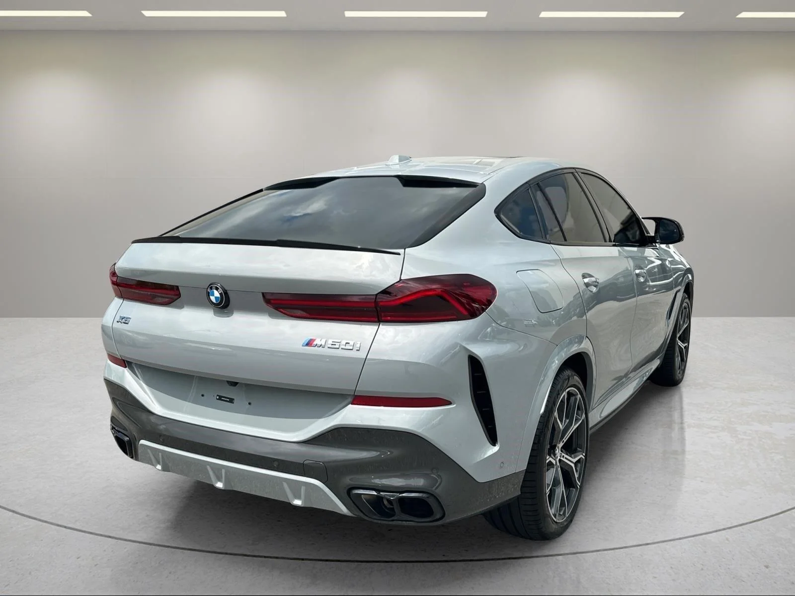 Used 2025  BMW M60i image 7