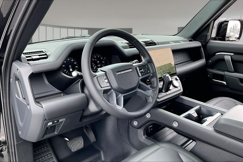 New 2026 Black Land Rover X-Dynamic SE image 7