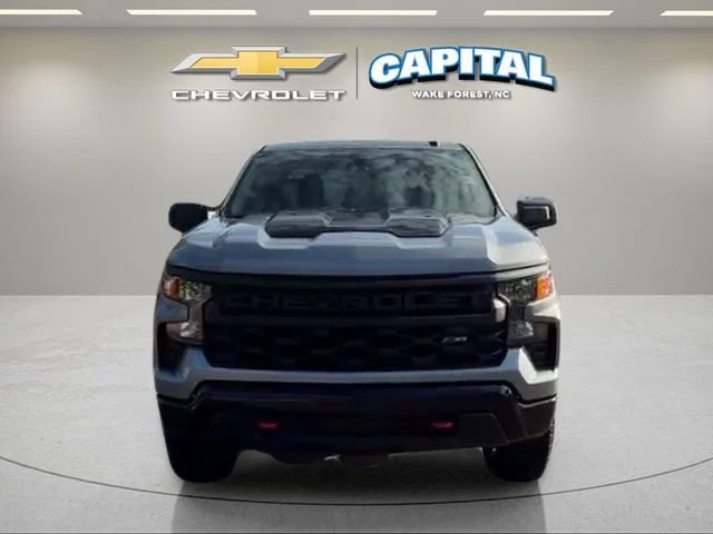 Used 2024 Sterling Gray Metallic Chevrolet Custom Trail Boss image 9