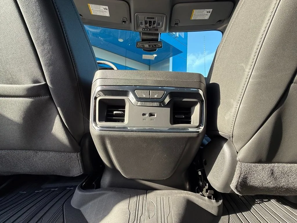 New 2026 Glacier White Tricoat GMC SLT image 37