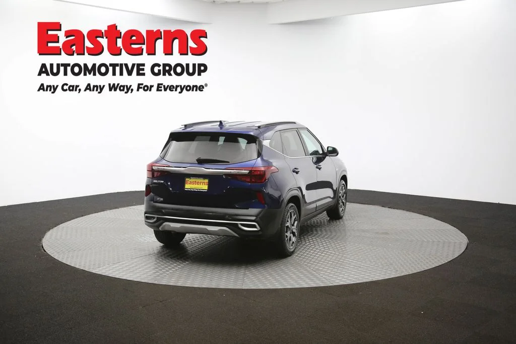 Used 2022 Blue Kia EX image 40