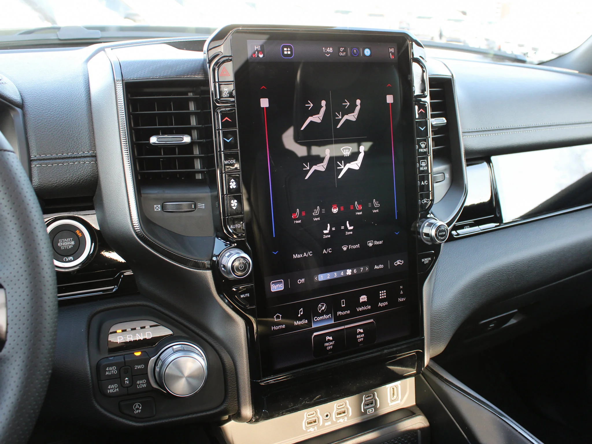 New 2026 Black RAM Sport* image 20
