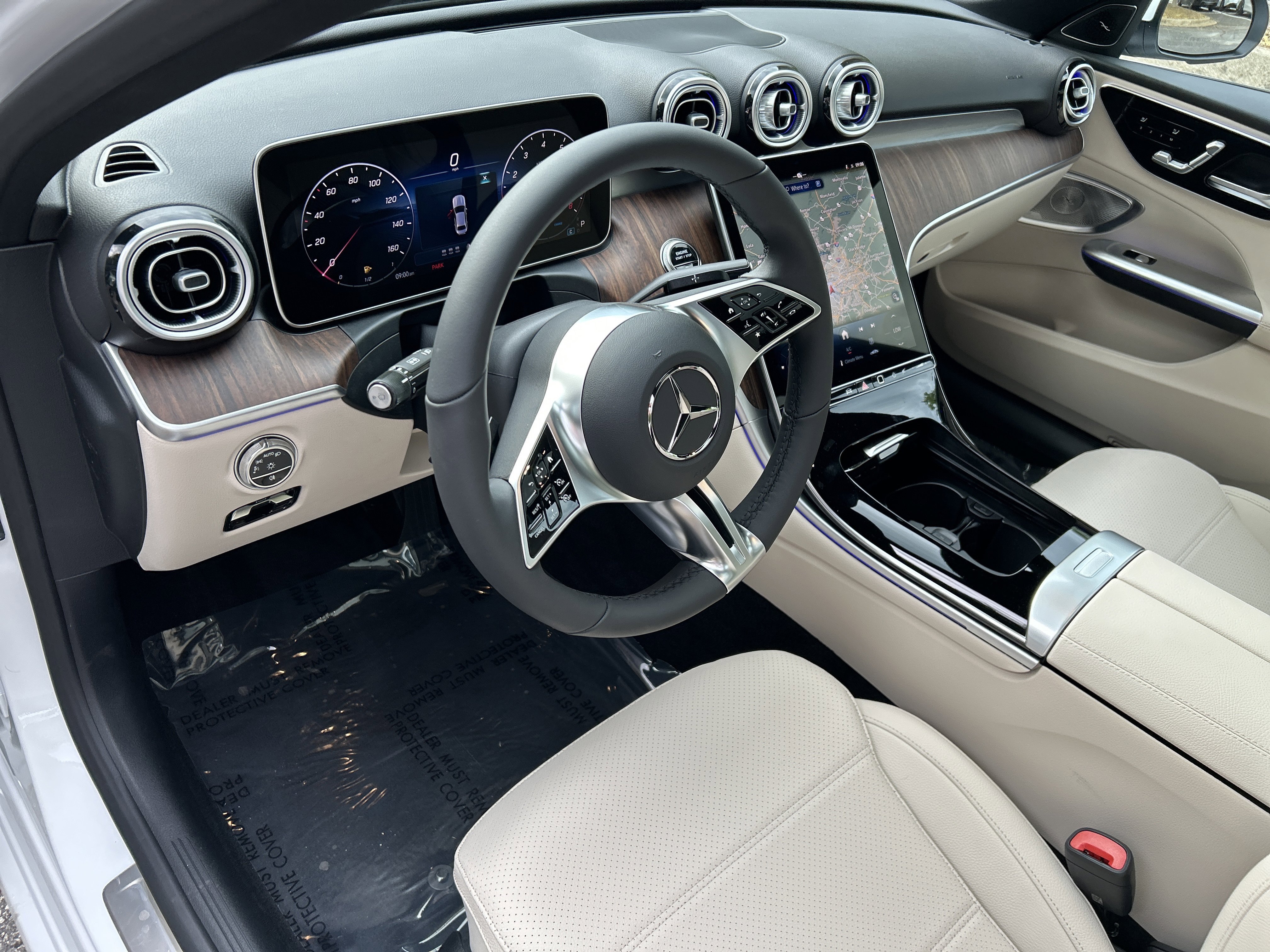 New 2026 MANUFAKTUR Moonlight White Metallic Mercedes-Benz C 300 4MATIC® Sedan image 19