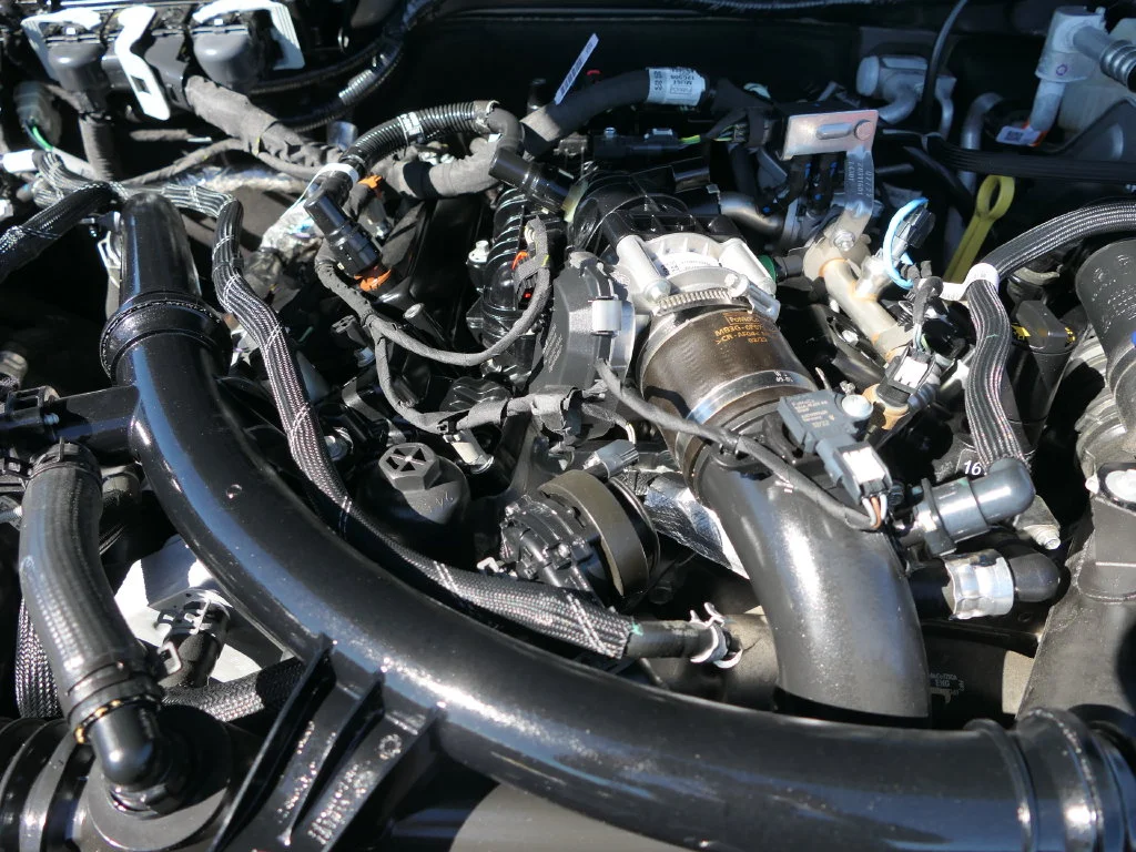 Used 2022 Gray Metallic Ford Outer Banks image 27