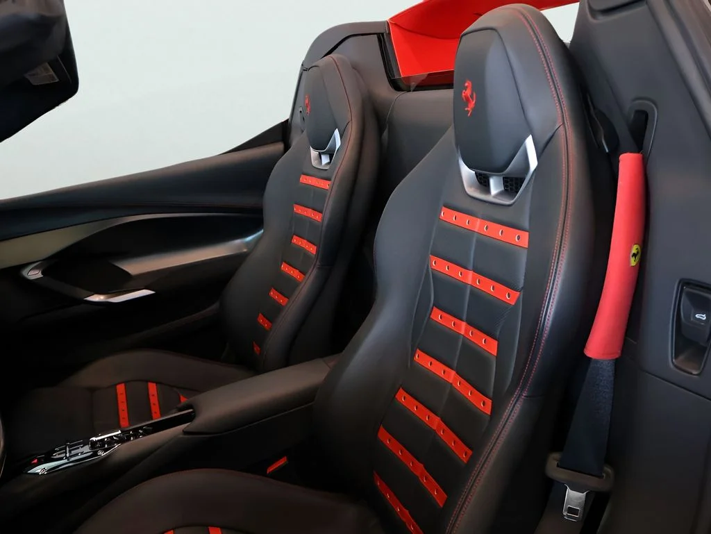 Used 2024 Rosso Ferrari F1-75 OPACO Ferrari  image 44