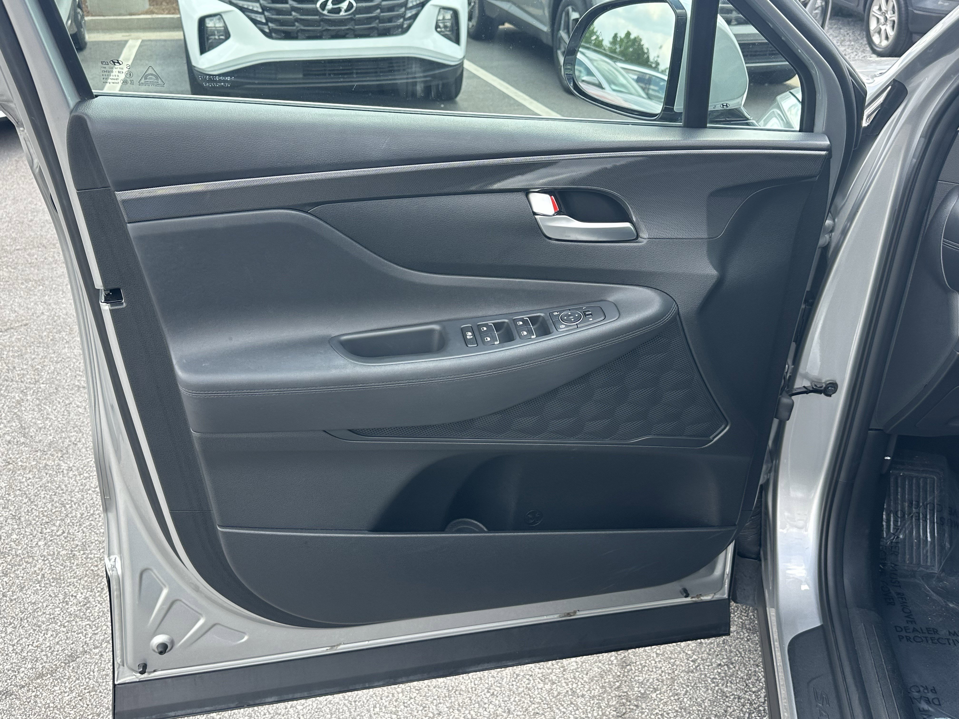 Used 2023 Shimmering Silver Hyundai SEL image 10