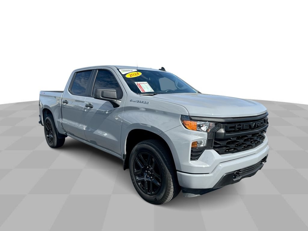 Used 2024 Gray Chevrolet Custom image 16