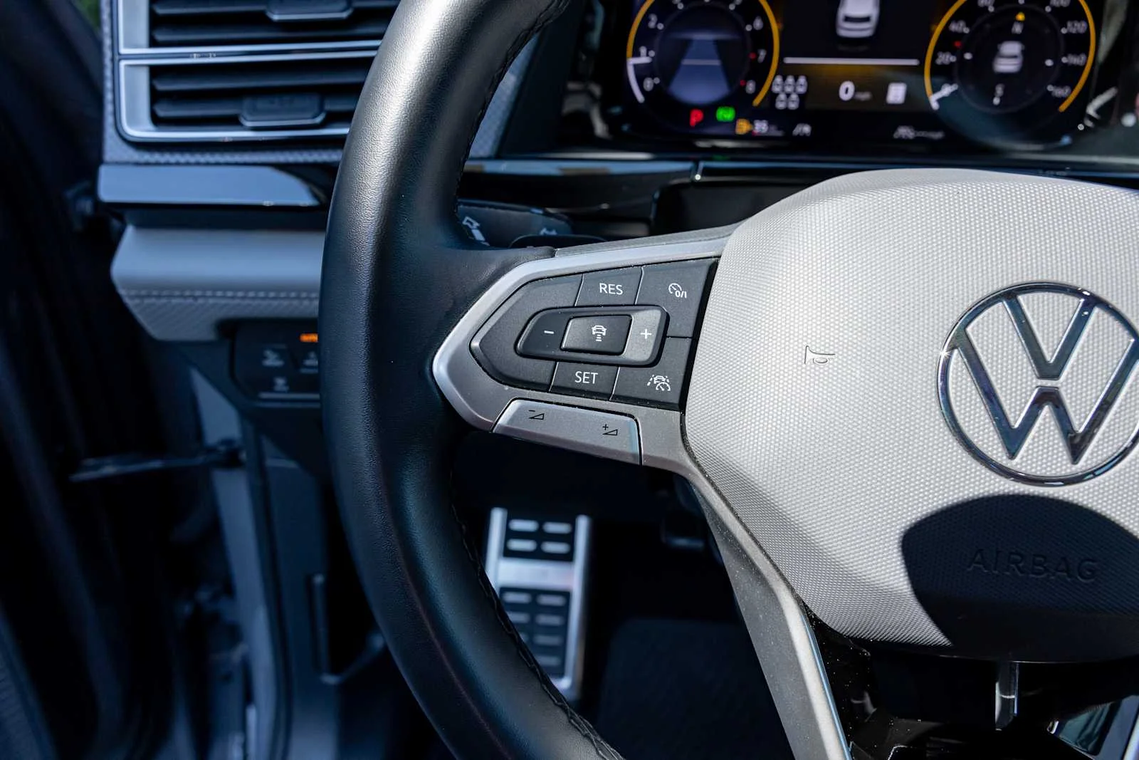 Used 2024 Pure Gray Volkswagen 2.0T Peak Edition SEL image 12