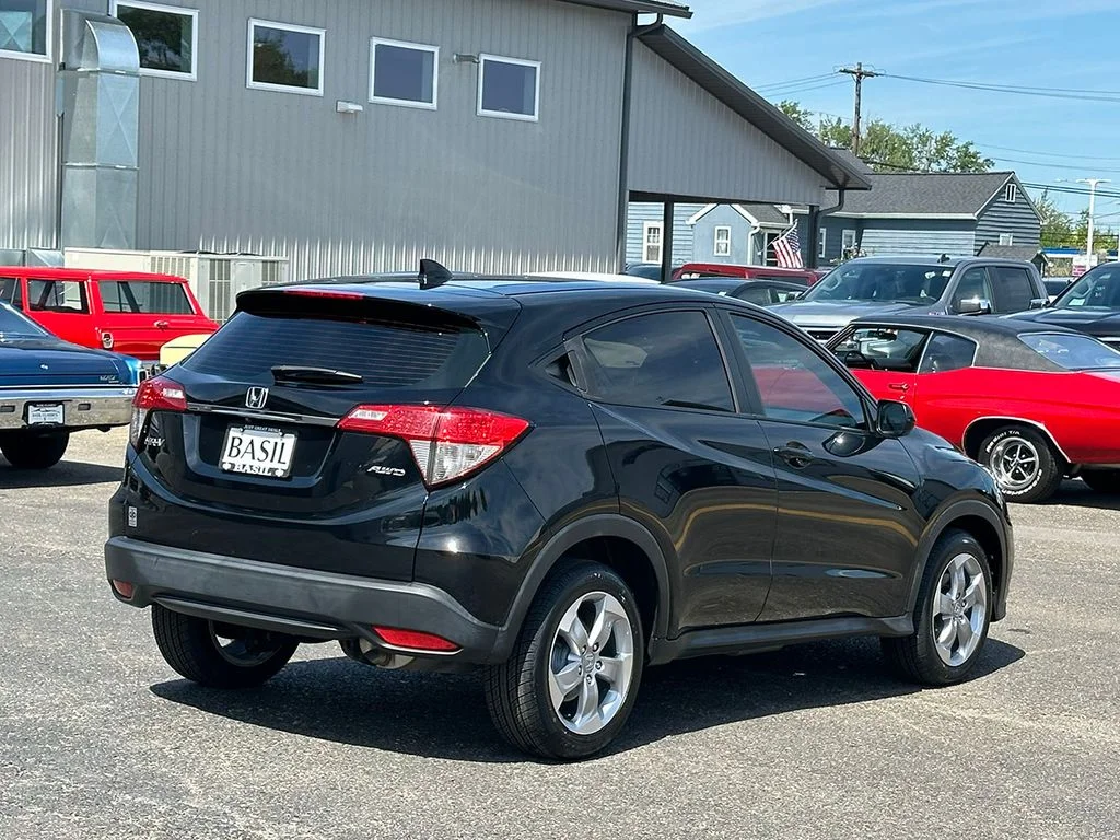 Used 2020  Honda LX image 13