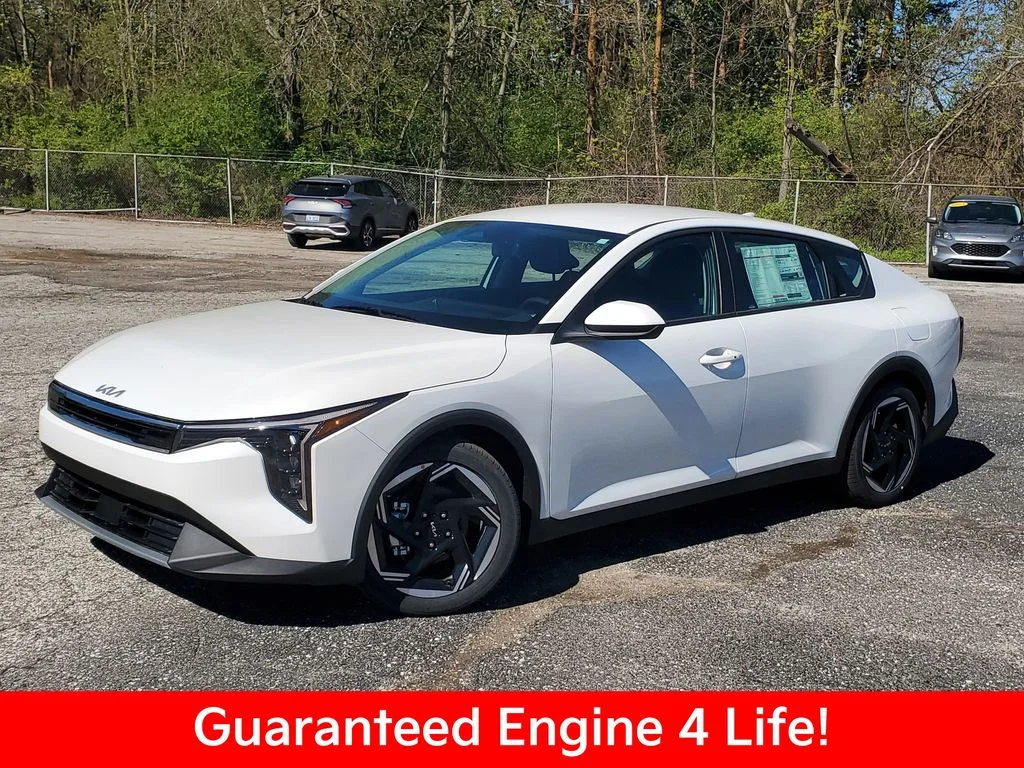 2026 Kia K4 EX AT's photo