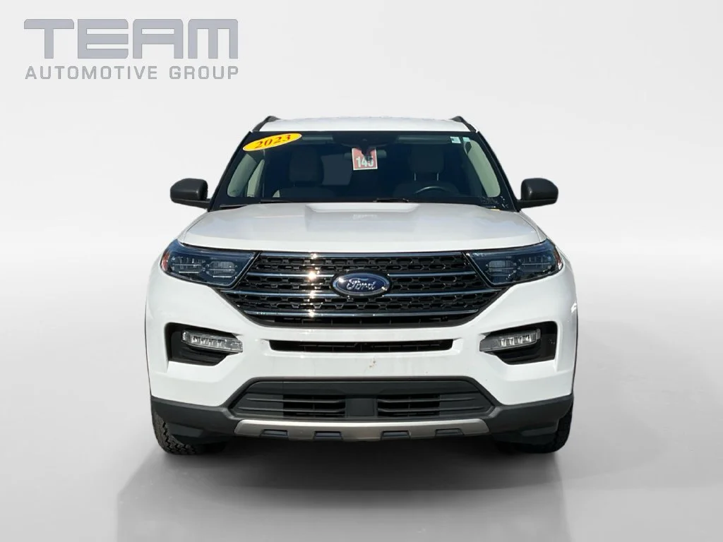 Used 2023 White Ford XLT image 2