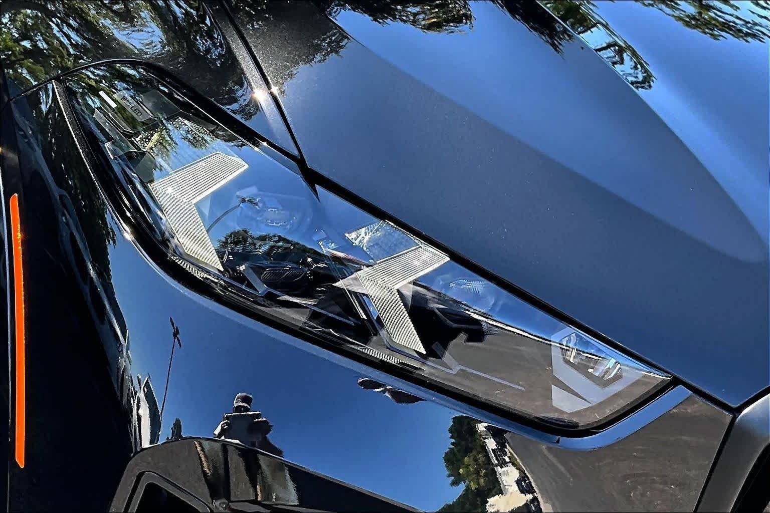 New 2026 Black Sapphire Metallic BMW xDrive40i image 13