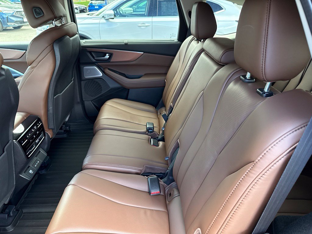 Used 2026 Majestic Black Pearl Acura Technology Package image 12