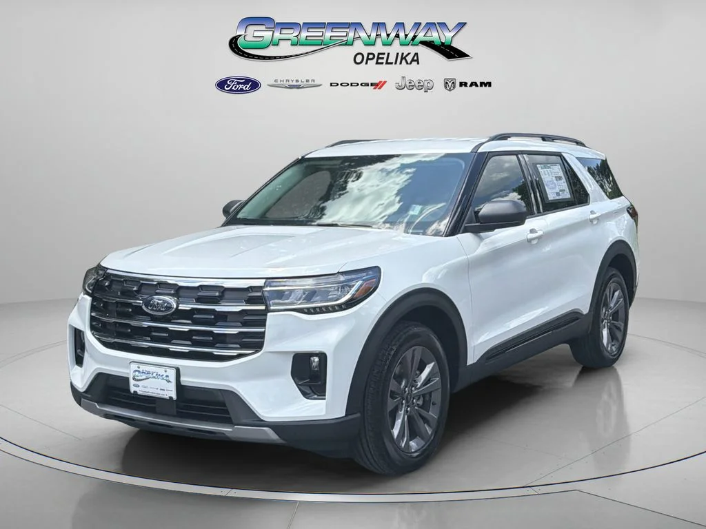 New 2026 Star White Metallic Tri-Coat Ford Active image 41