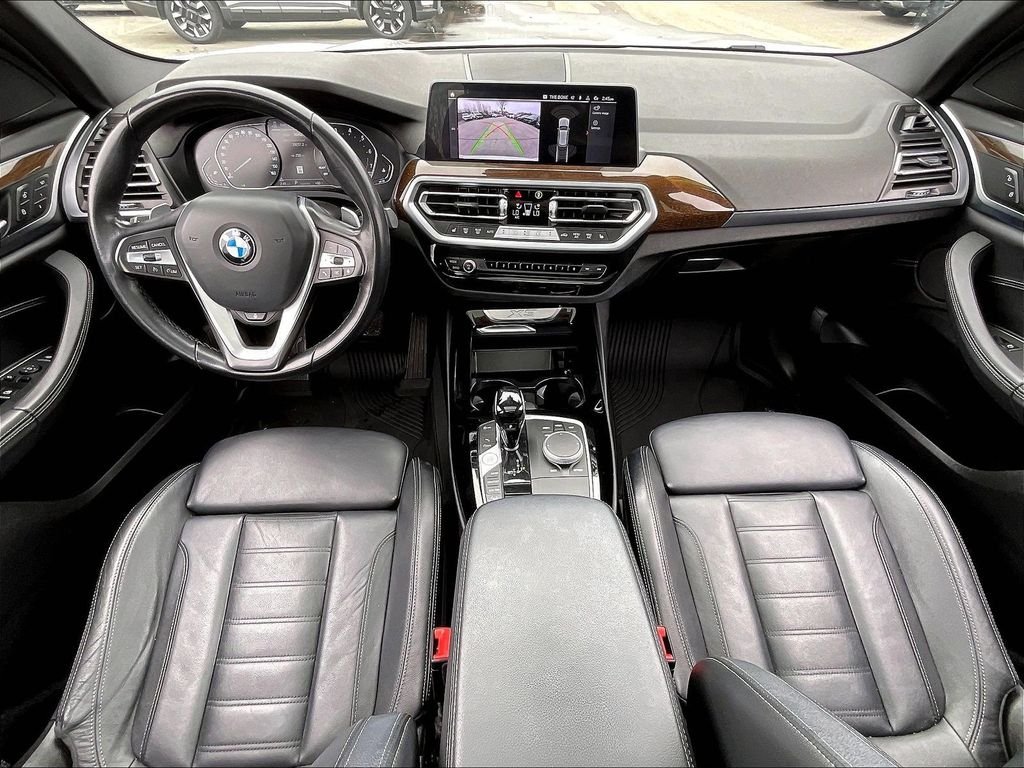 Used 2022 White BMW xDrive30i image 20