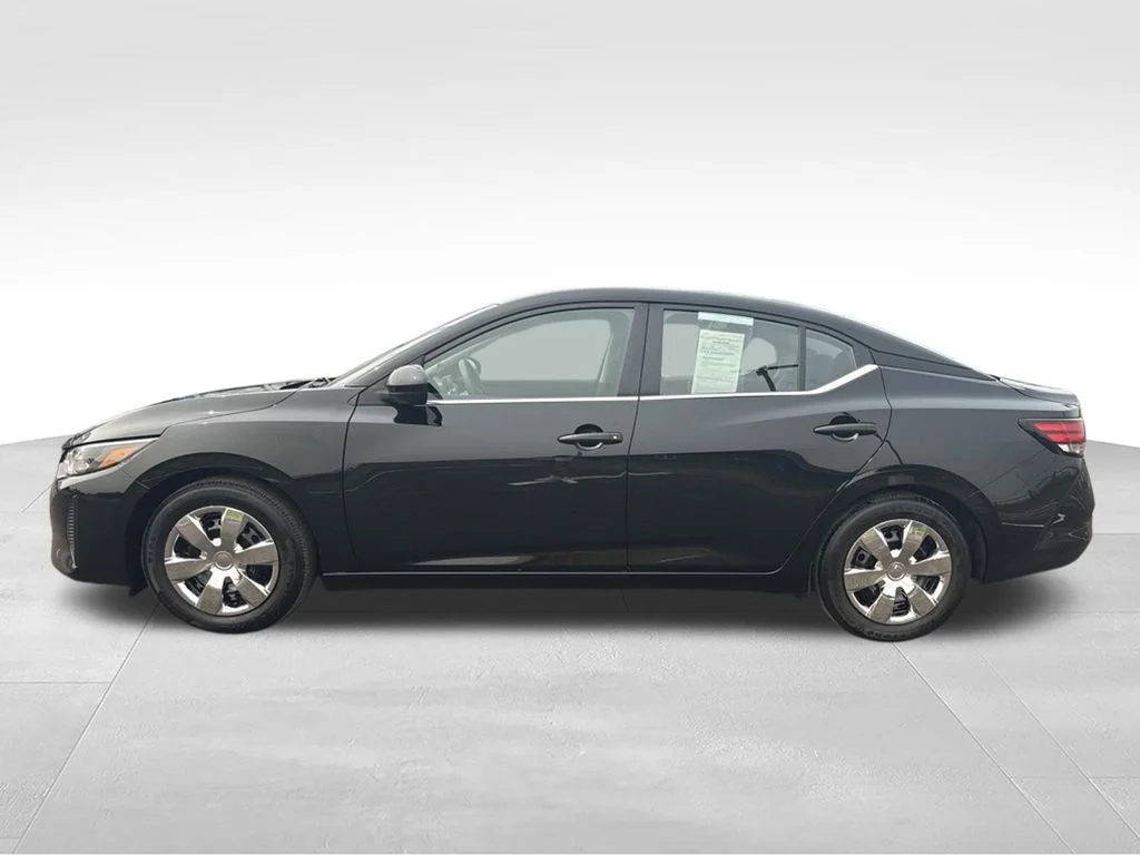 Used 2025 Black Nissan S image 6