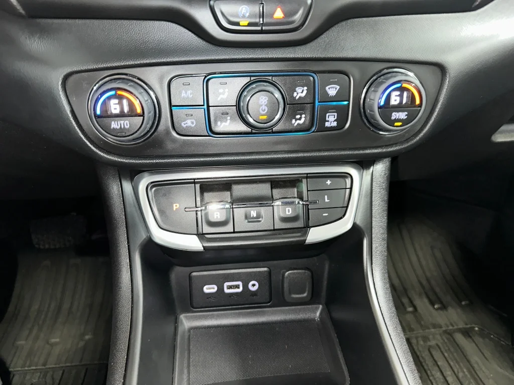 2023 GMC Terrain SLE - Photo 15
