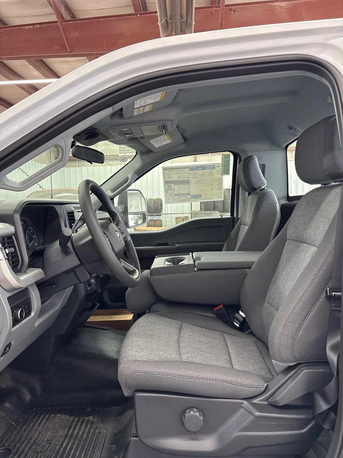 New 2027 Oxford White Ford F-250® XL image 11