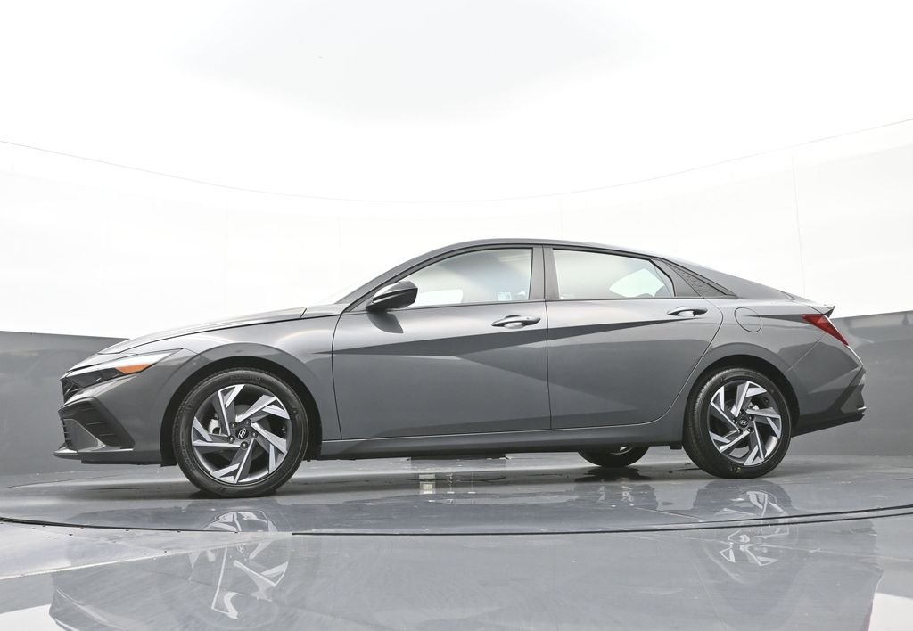 Certified Used 2025 Gray Hyundai SEL Sport image 46