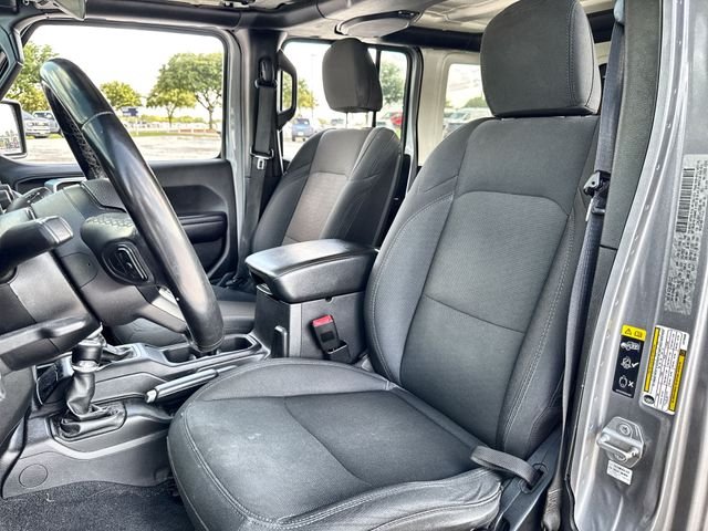 Used 2020 Silver Jeep Unlimited Sport S image 11