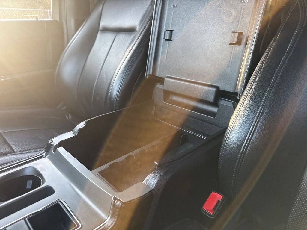 Used 2019 Magnetic Ford XLT image 25