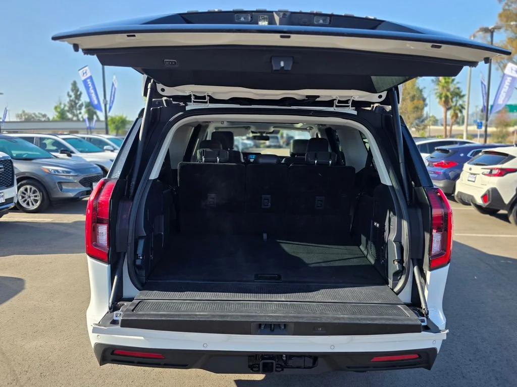 Used 2025 White Ford Active image 13