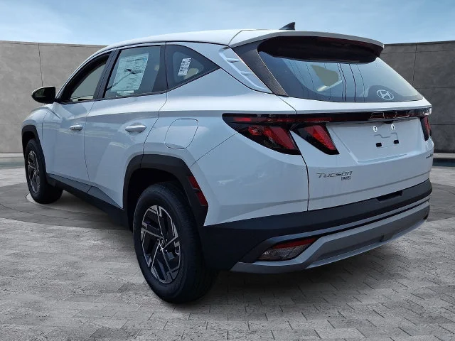 New 2026 White Hyundai Blue SE image 5