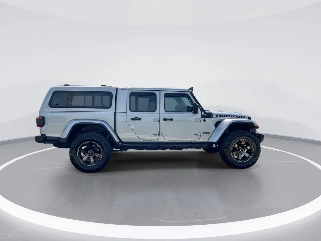 Used 2020 Silver Jeep Rubicon image 9