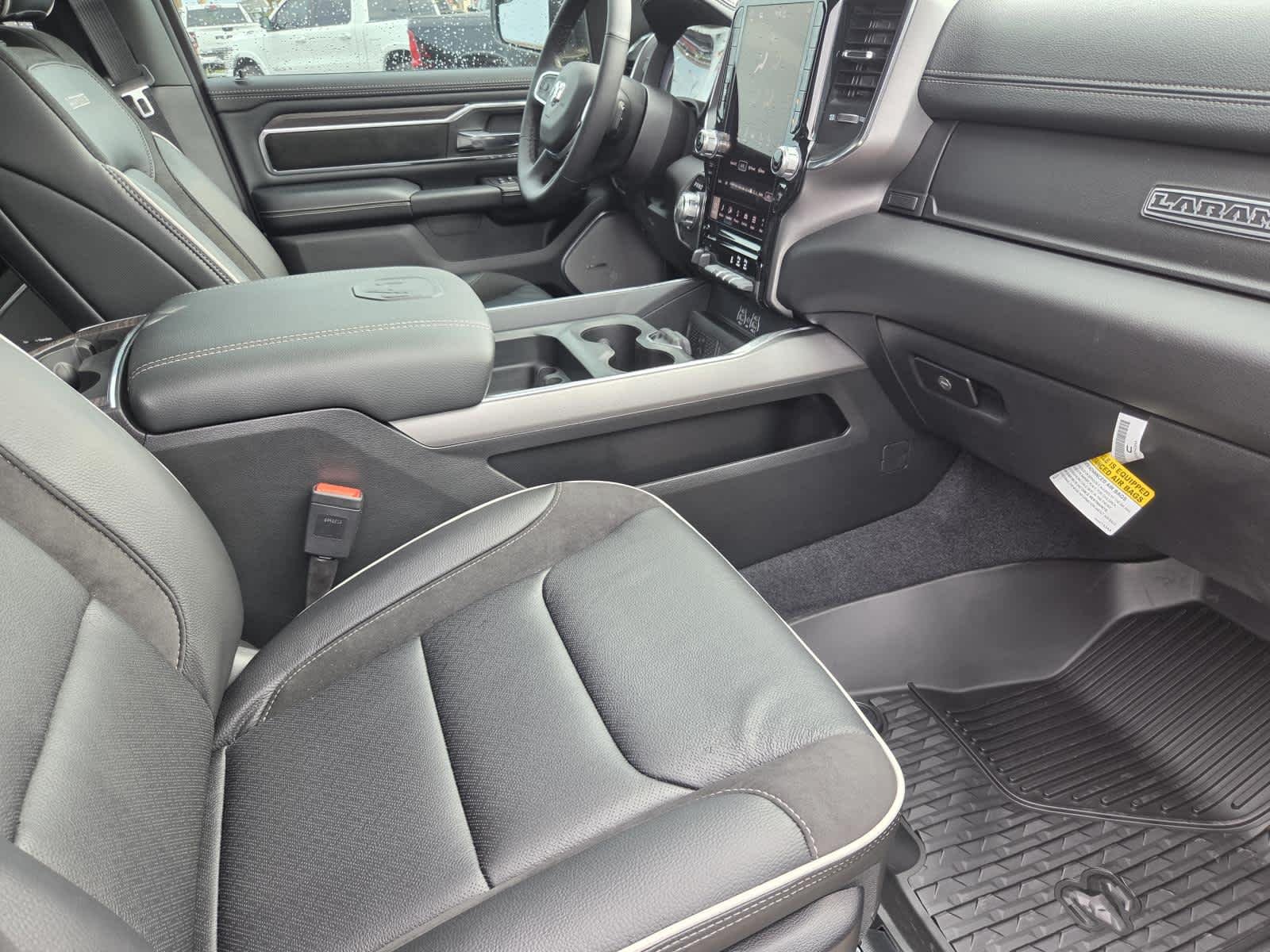 2027 RAM Ram 1500 Pickup Laramie - Photo 9