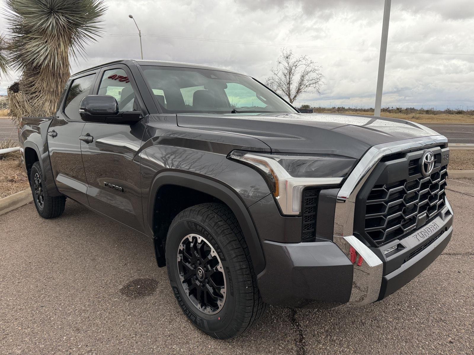 2026 Toyota Tundra SR5 - Photo 7