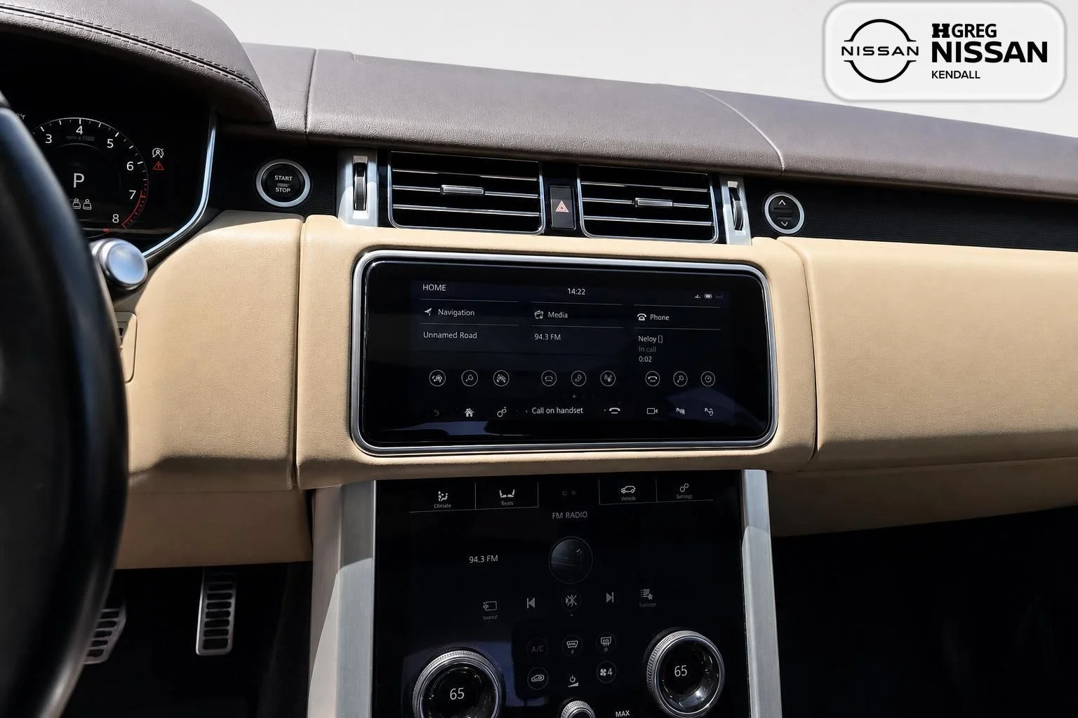 Used 2021 Blue Land Rover Westminster image 10