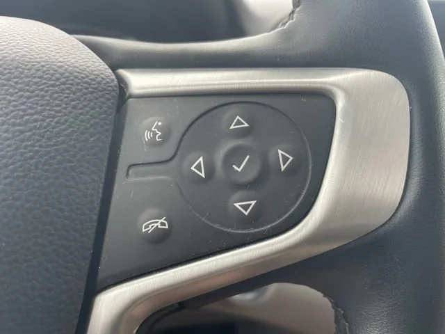 2024 GMC Terrain SLT - Photo 25