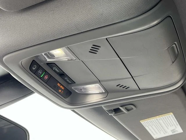 Used 2025 Black Chevrolet LT image 32