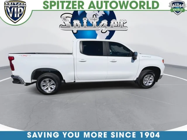 Used 2026 Summit White Chevrolet LT image 10