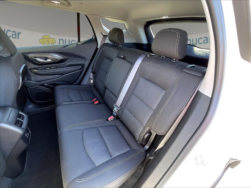Used 2024 Summit White GMC SLE image 14