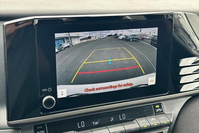 Certified Used 2025 ICE CAP Toyota  image 18
