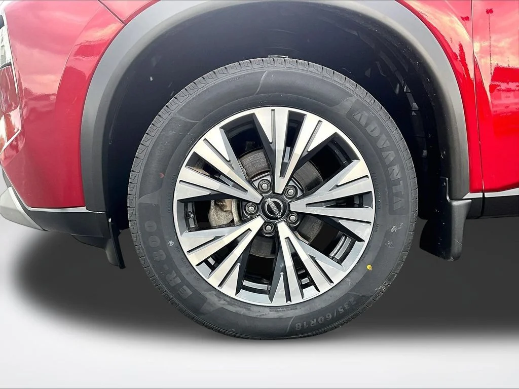 Used 2023 Red Nissan SV image 9