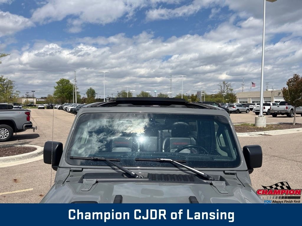 Used 2023 Gray Jeep Rubicon image 21