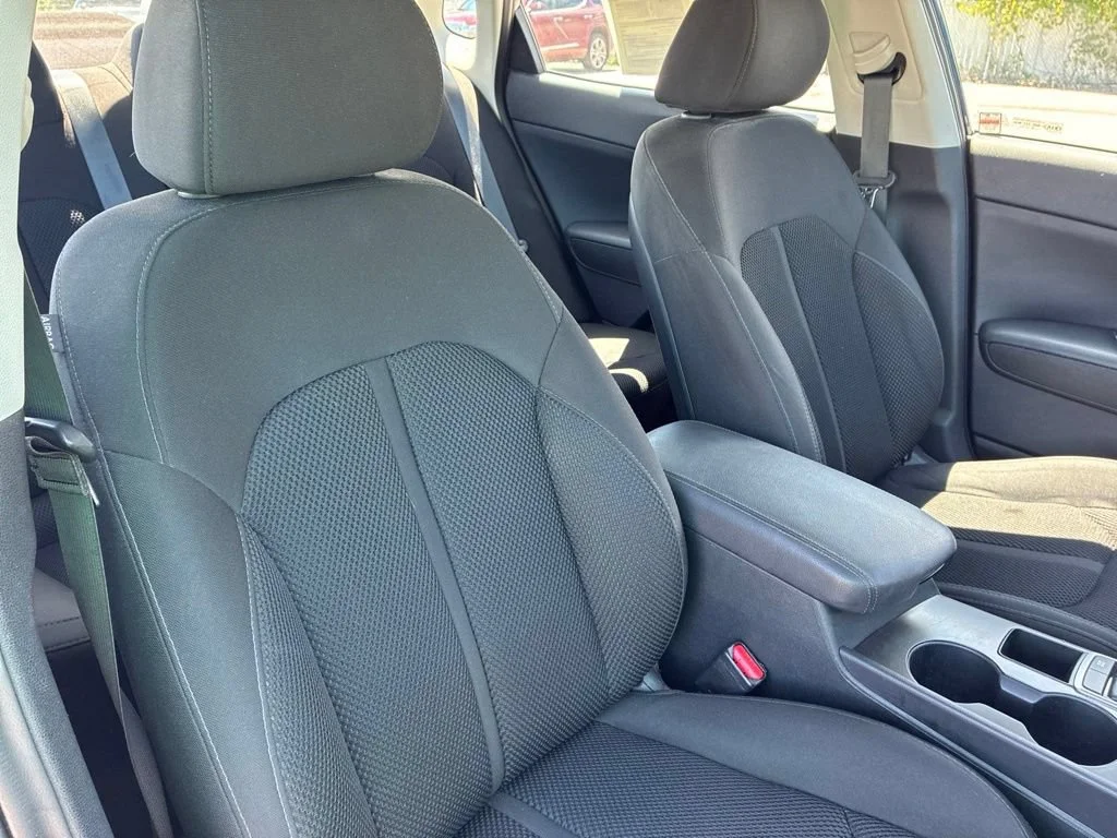Used 2019 Horizon Blue Kia LX image 46