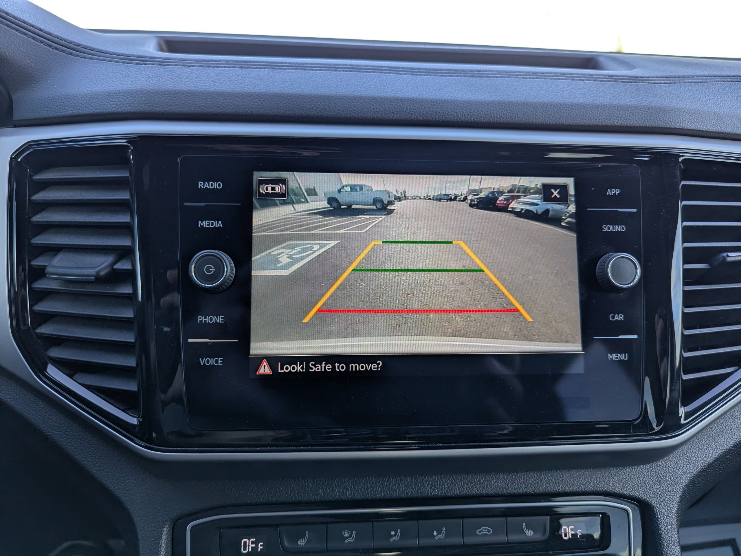 2023 Volkswagen Atlas Cross Sport SE w/Tech - Photo 22