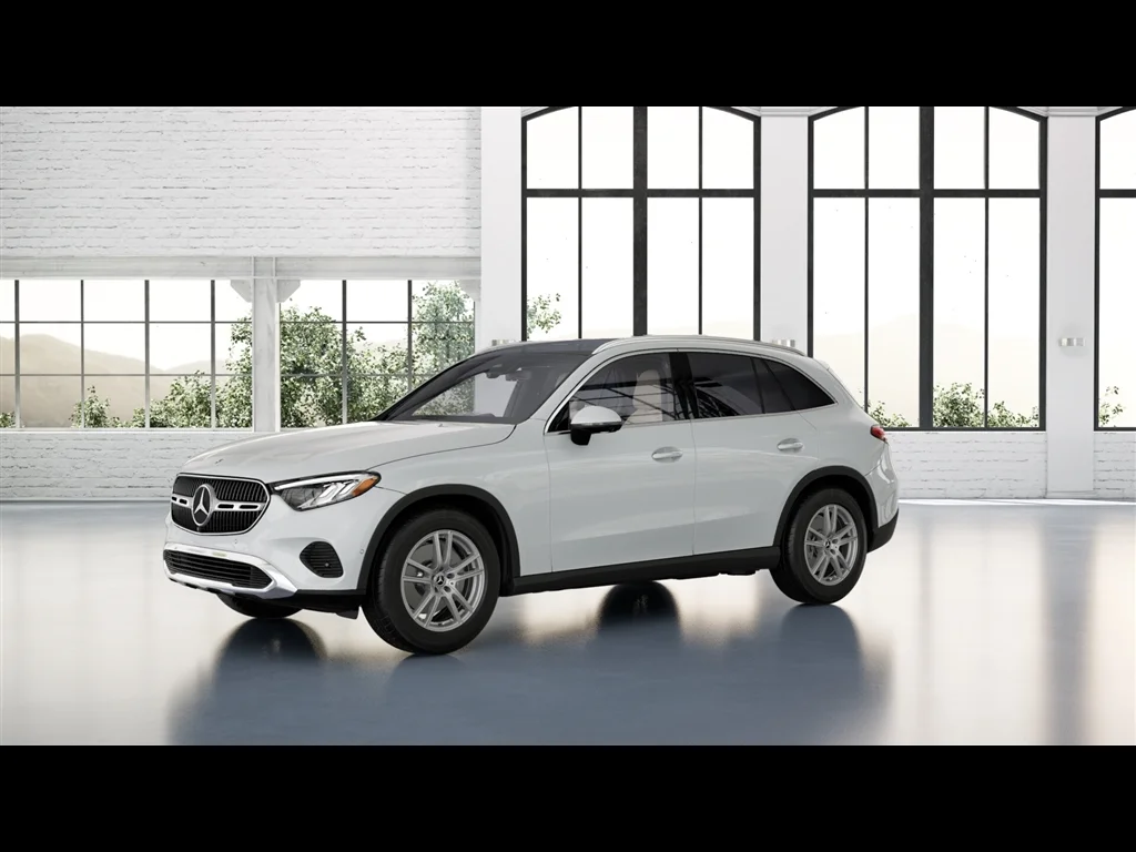 New 2026 MANUFAKTUR Moonlight White Metallic Mercedes-Benz GLC 300 image 33